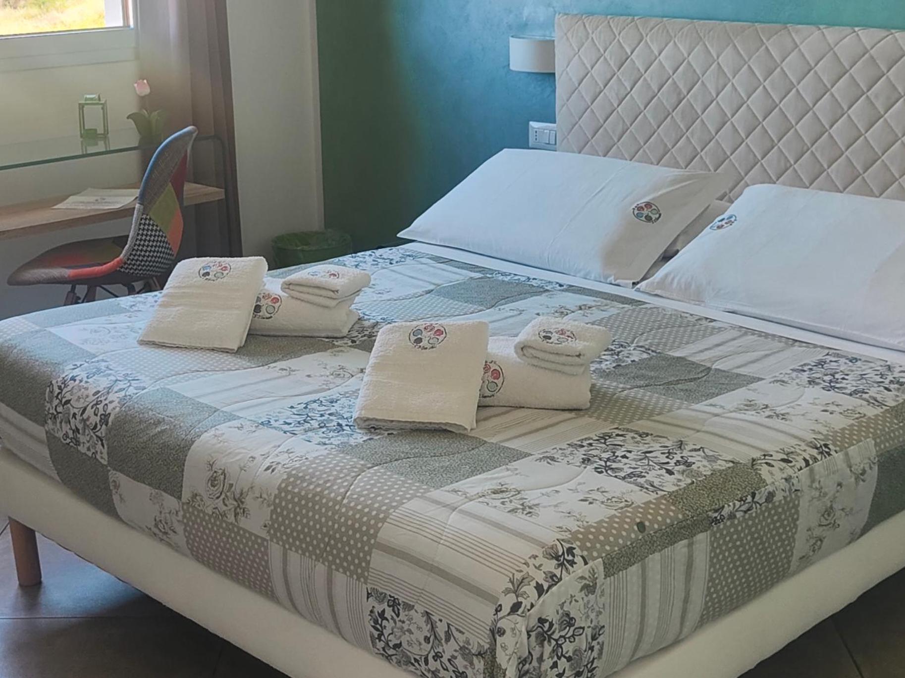 5 Elementi Bed & Breakfast Porto Empedocle Eksteriør bilde